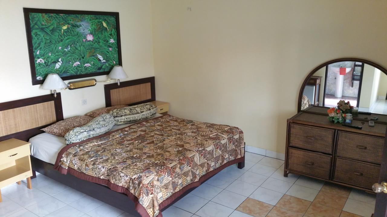 Ayu Taman Sari Hotel Candi Dasa  Ngoại thất bức ảnh
