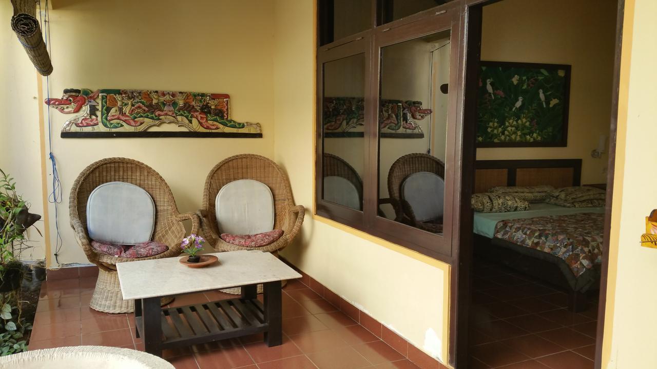 Ayu Taman Sari Hotel Candi Dasa  Ngoại thất bức ảnh